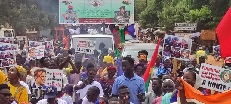 CNSP du Niger : la population de Fada N&rsquo;Gourma solidaire